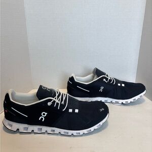 On Running Cloud 5 men’s running shoes navy/blue men’s size 11.5